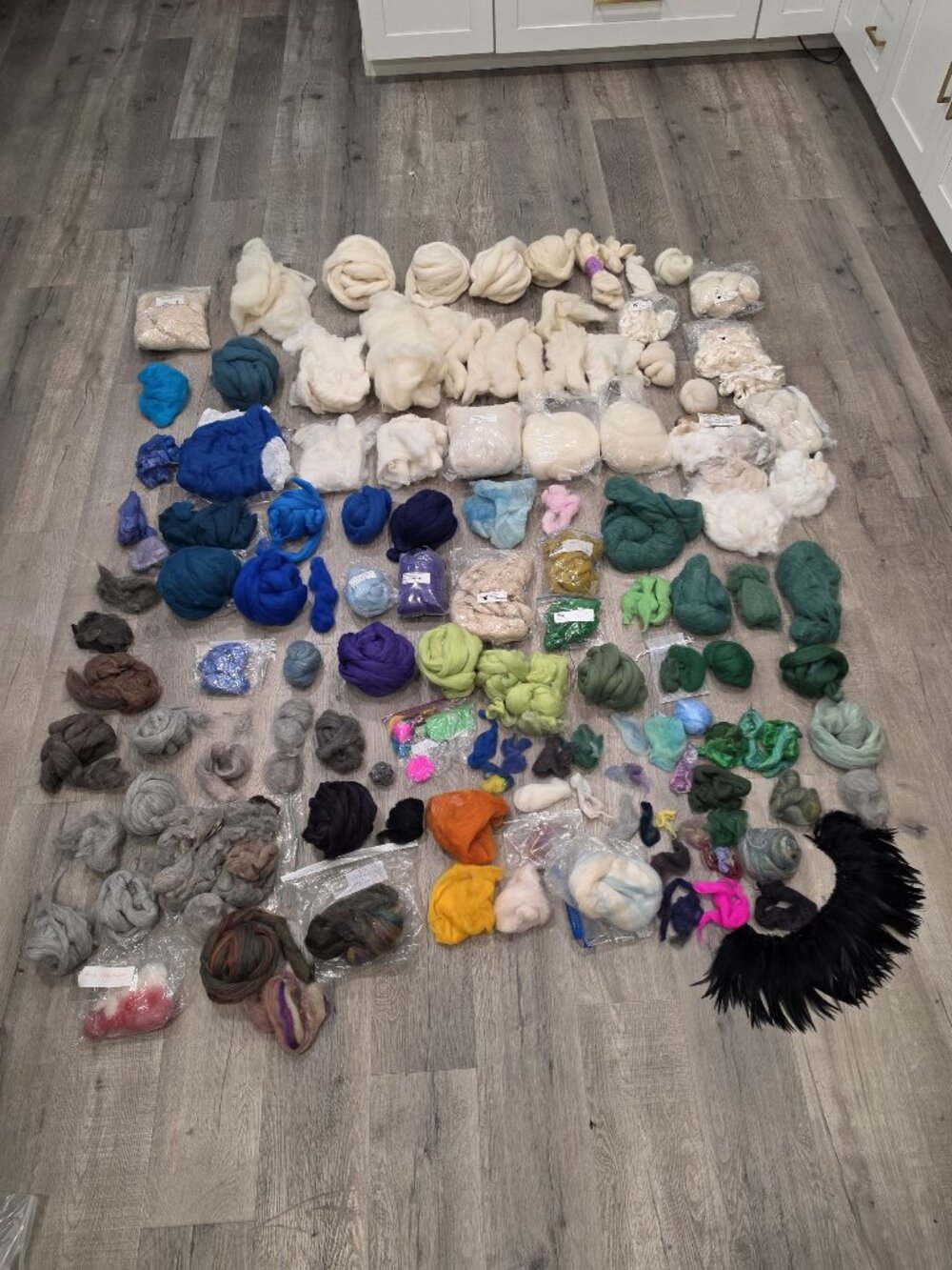 Assorted lot of wool, angora, silk felting fibers and yard raw and rolled colors - Picture 1 of 17